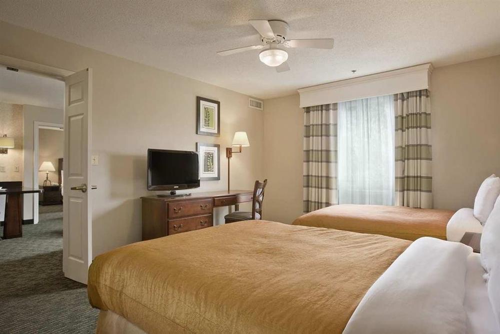 Homewood Suites By Hilton Hartford-Farmington Room photo